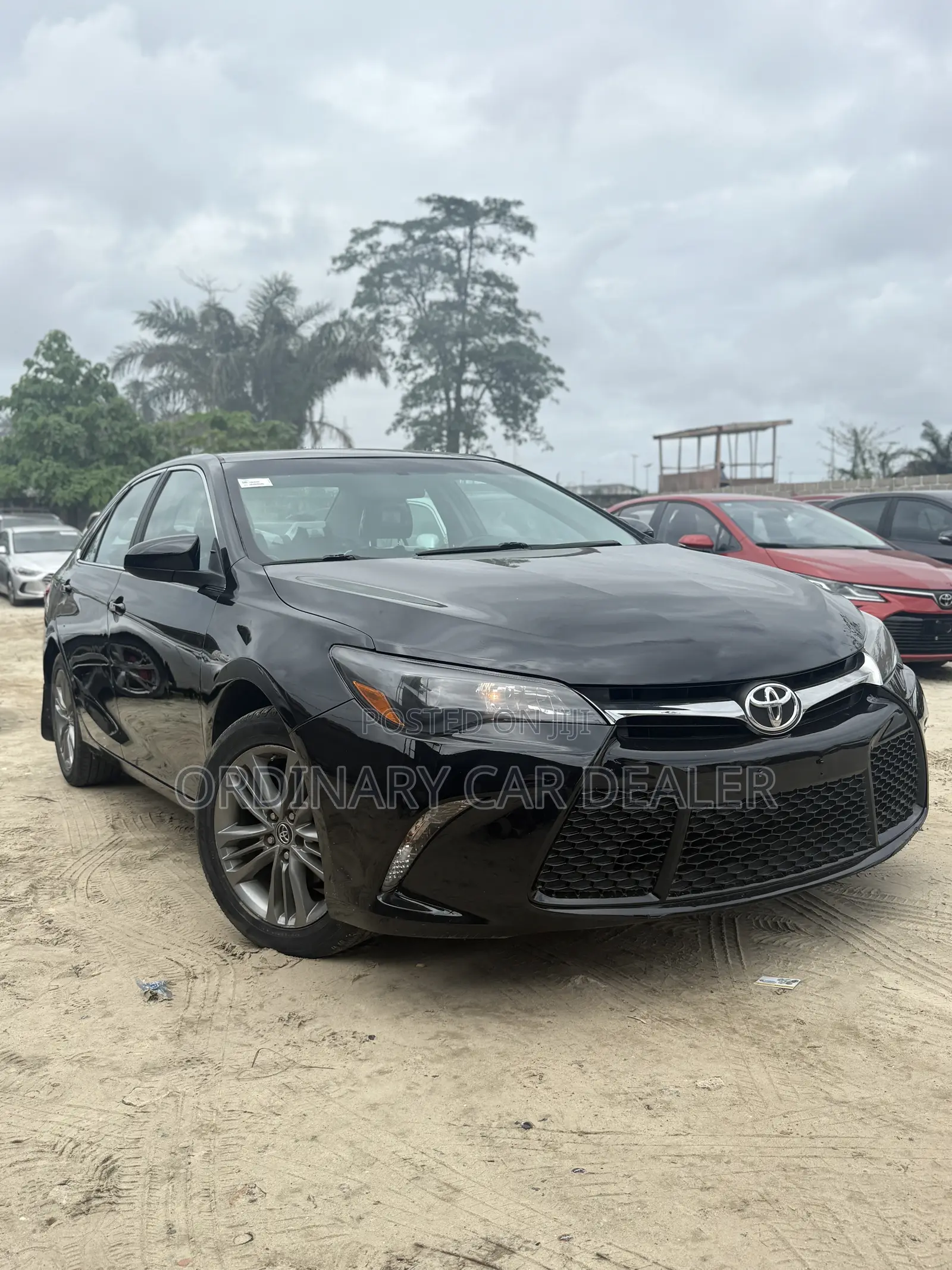 Toyota Camry SE 4dr Sedan (2.5L 4cyl 6A) 2016 Black