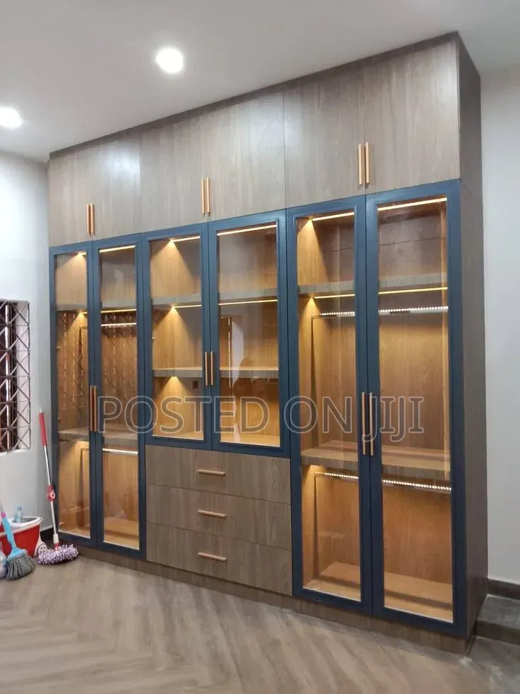 Least Wardrobe