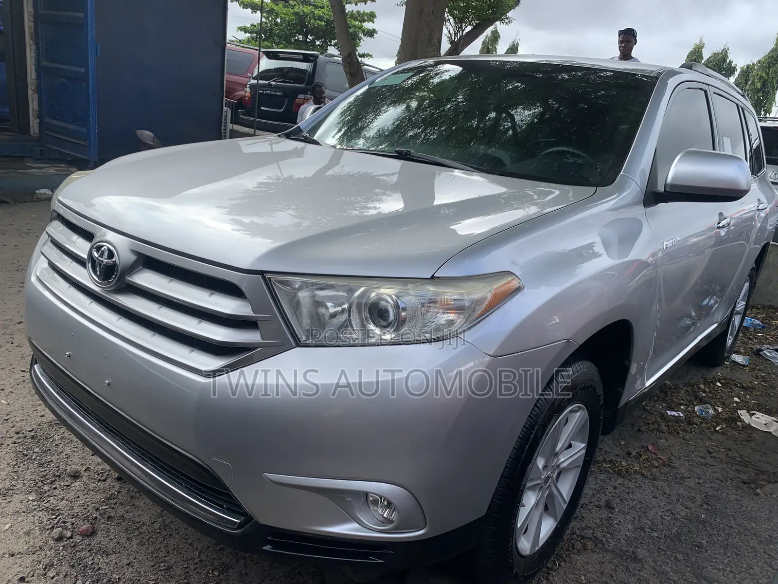 Toyota Highlander Limited 3.5l 4WD 2013 Silver