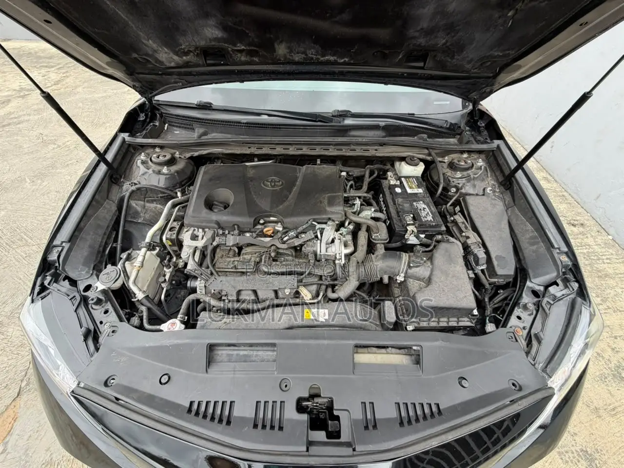 Toyota Camry LE FWD (2.5L 4cyl 8AM) 2018 Black