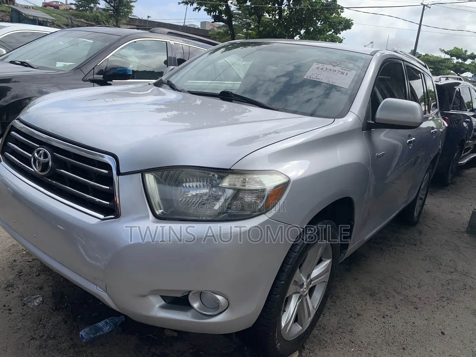 Toyota Highlander Limited 2010 Silver