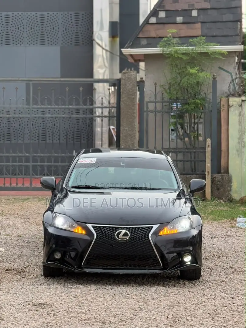 Lexus IS 250 2014 Black