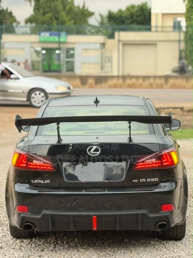 Lexus IS 250 2014 Black