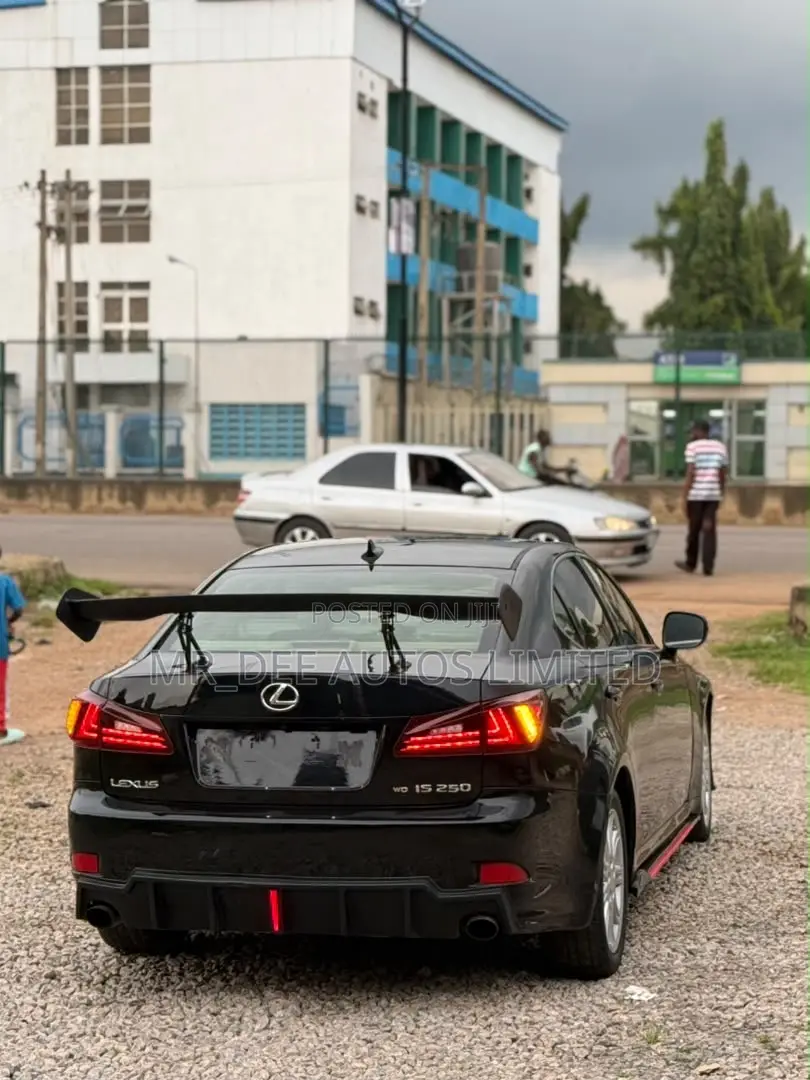 Lexus IS 250 2014 Black
