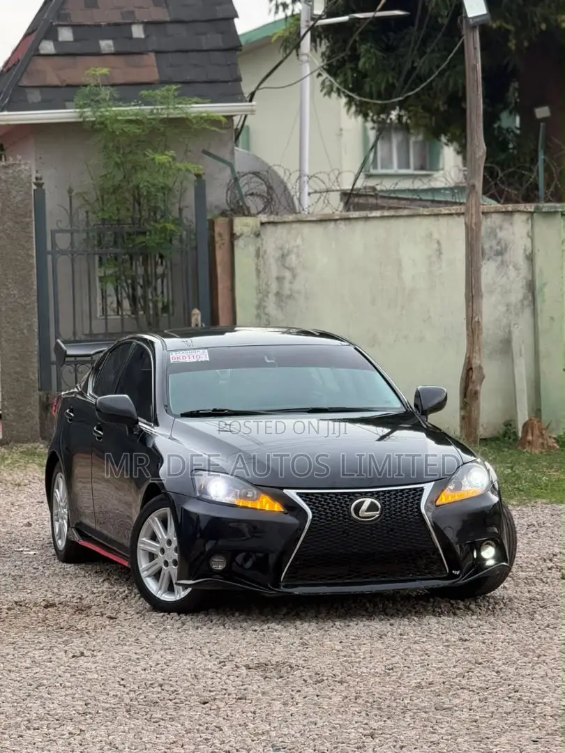 Lexus IS 250 2014 Black