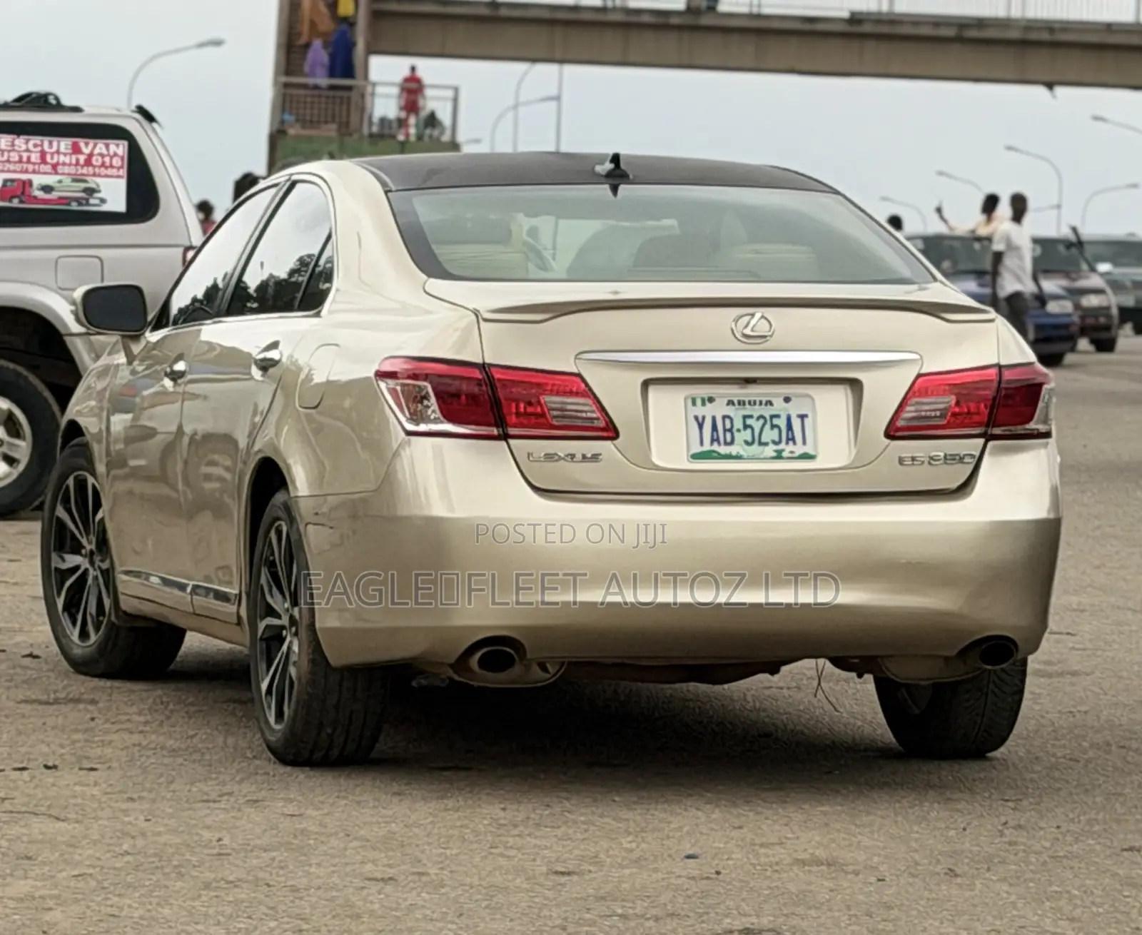 Lexus ES 350 2011 Gold