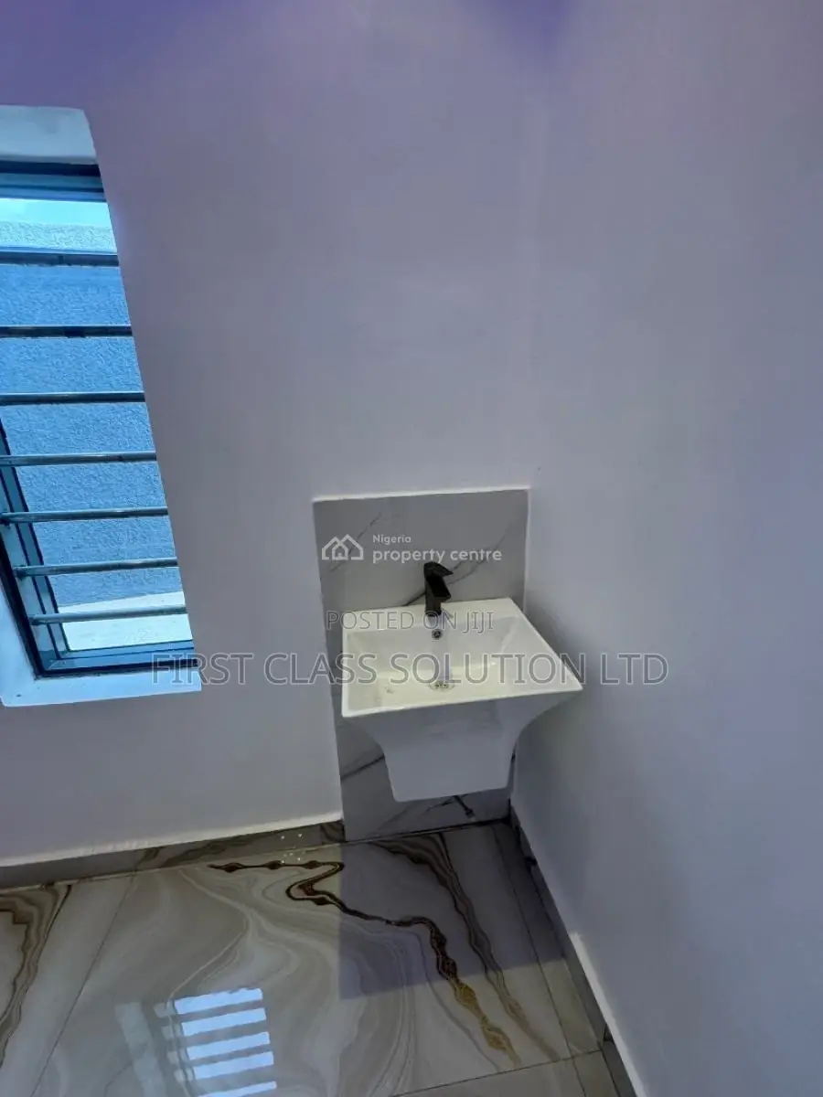 Furnished 4bdrm Duplex in Enugu State for sale
