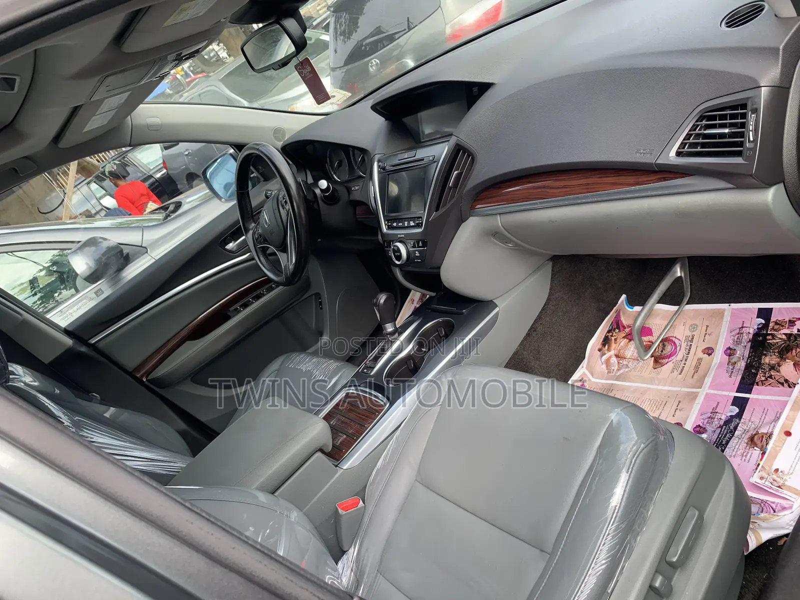 Acura MDX SH-AWD w/Technology Package 4dr SUV AWD (3.5L 6cyl 6A) 2015