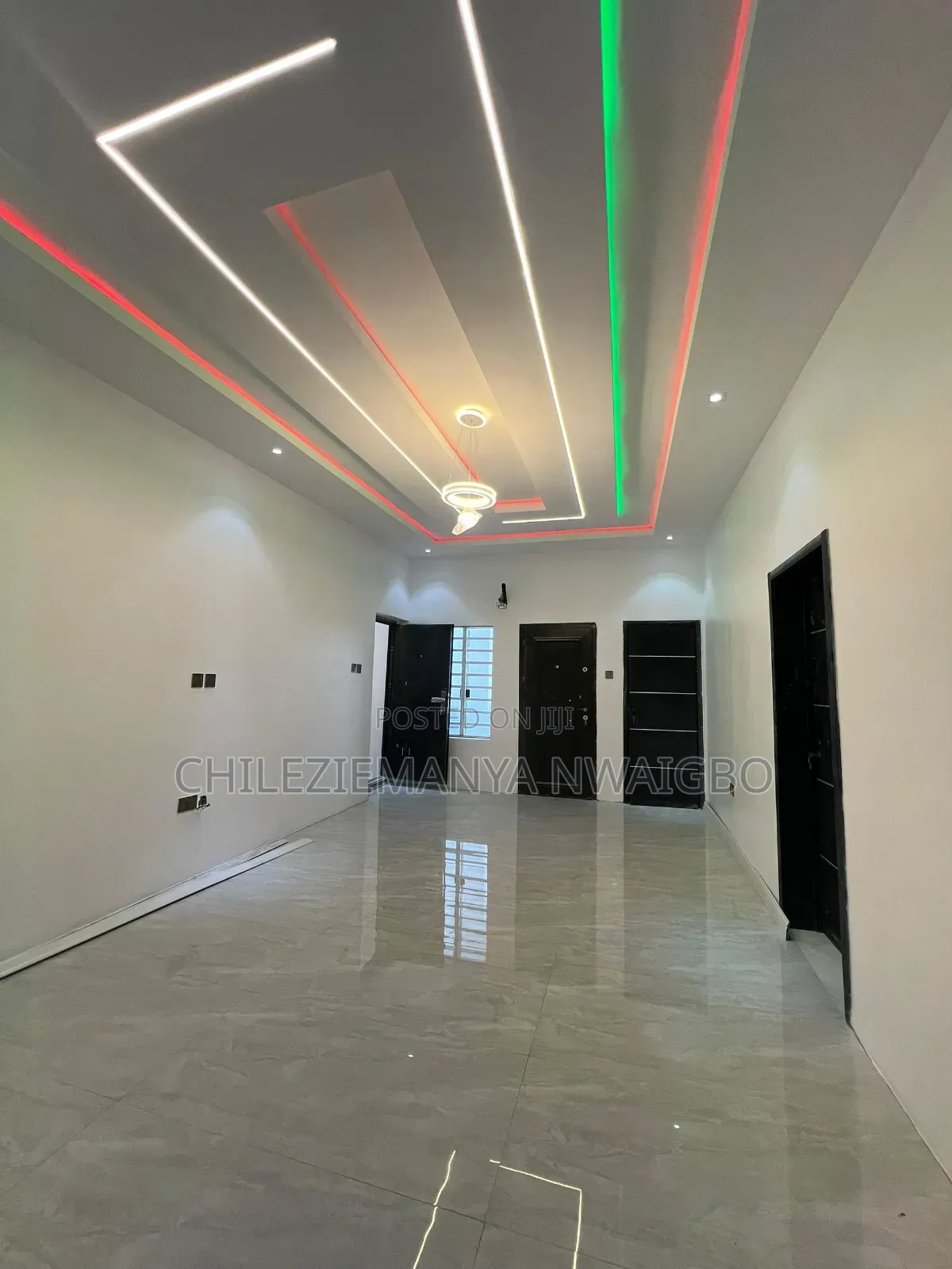 8bdrm Block of Flats in Ebute for sale