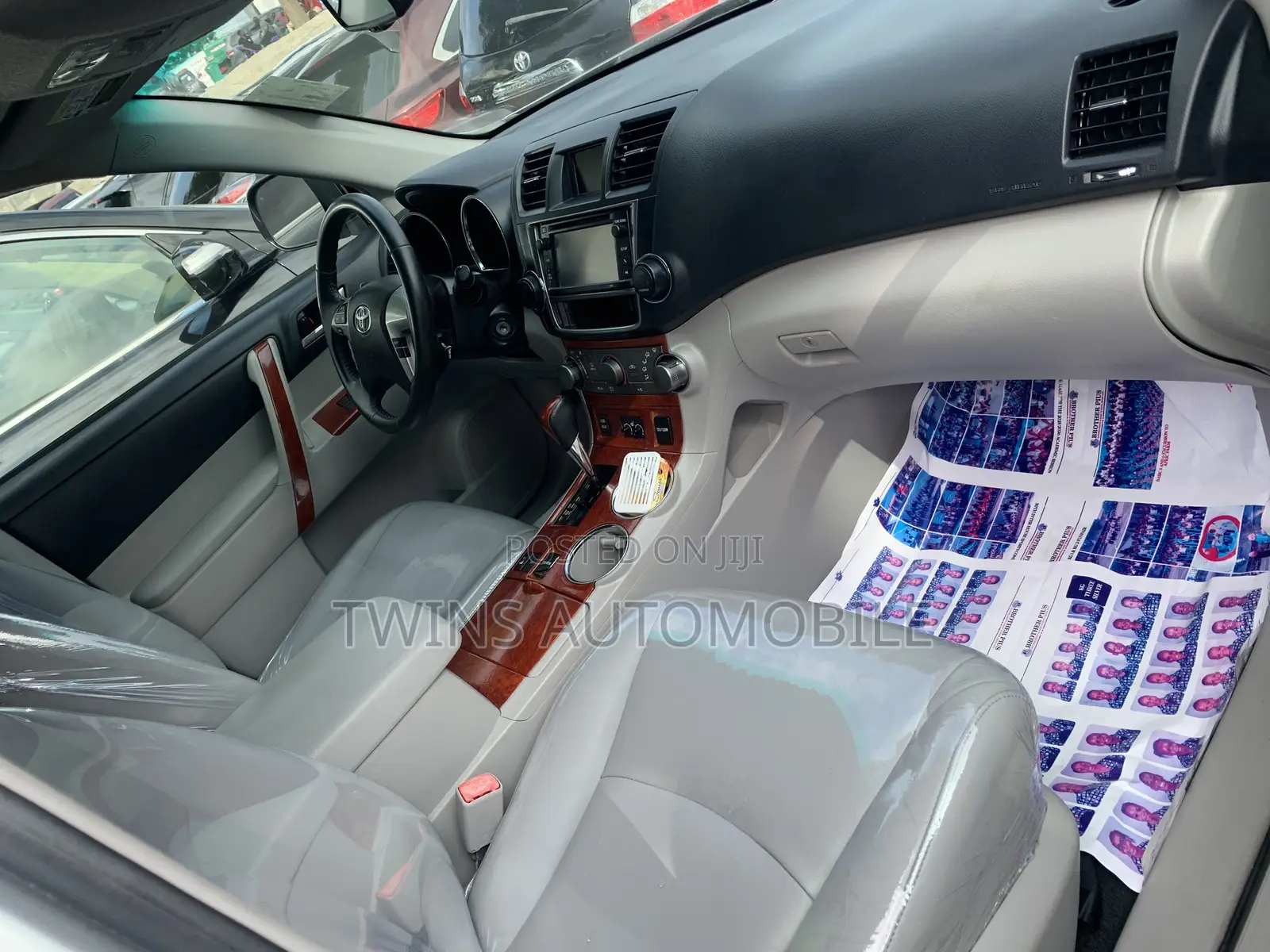 Toyota Highlander Limited 3.5l 4WD 2013 Silver