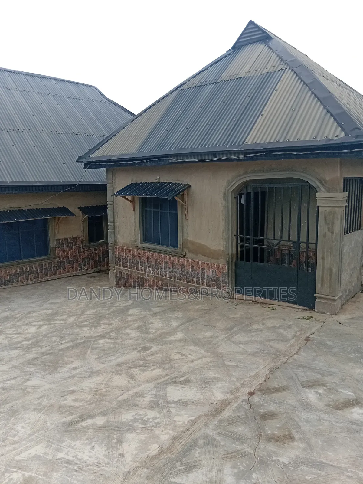 1bdrm Room & Parlour in Kuye, Apata for rent