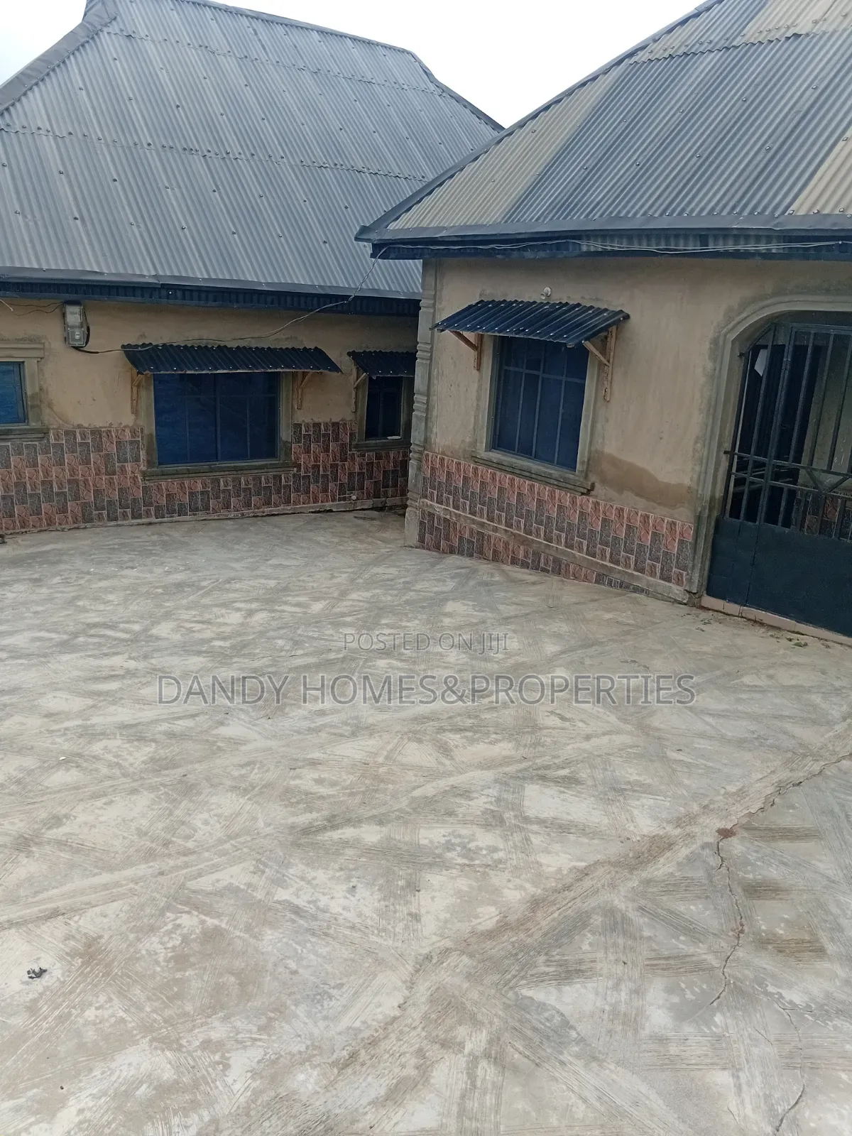 1bdrm Room & Parlour in Kuye, Apata for rent