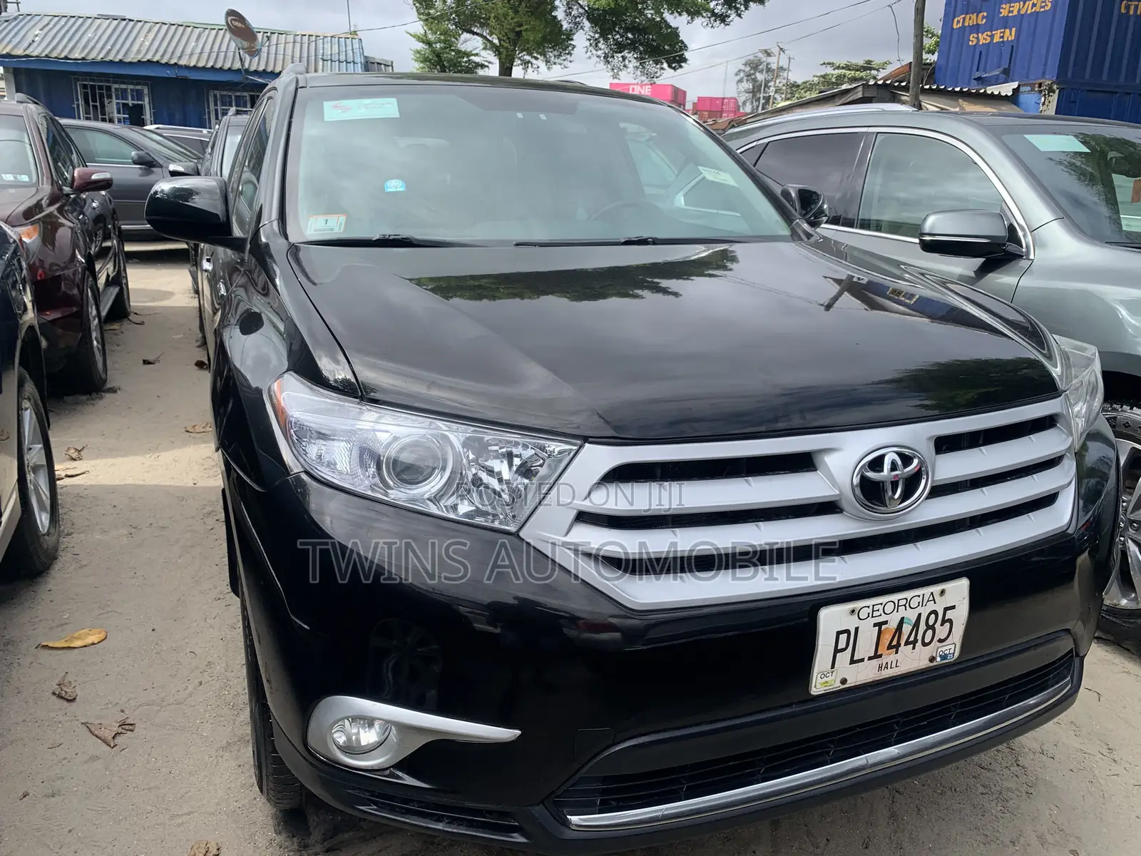 Toyota Highlander Limited 3.5l 4WD 2013 Black