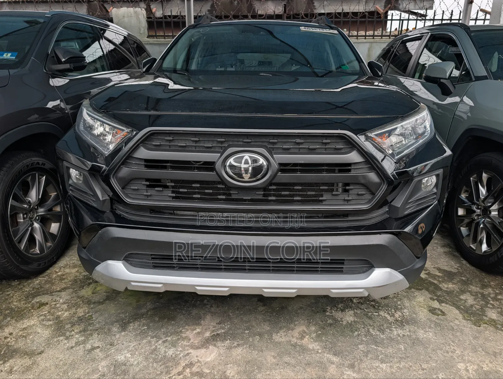 Toyota RAV4 Adventure 2019 Black