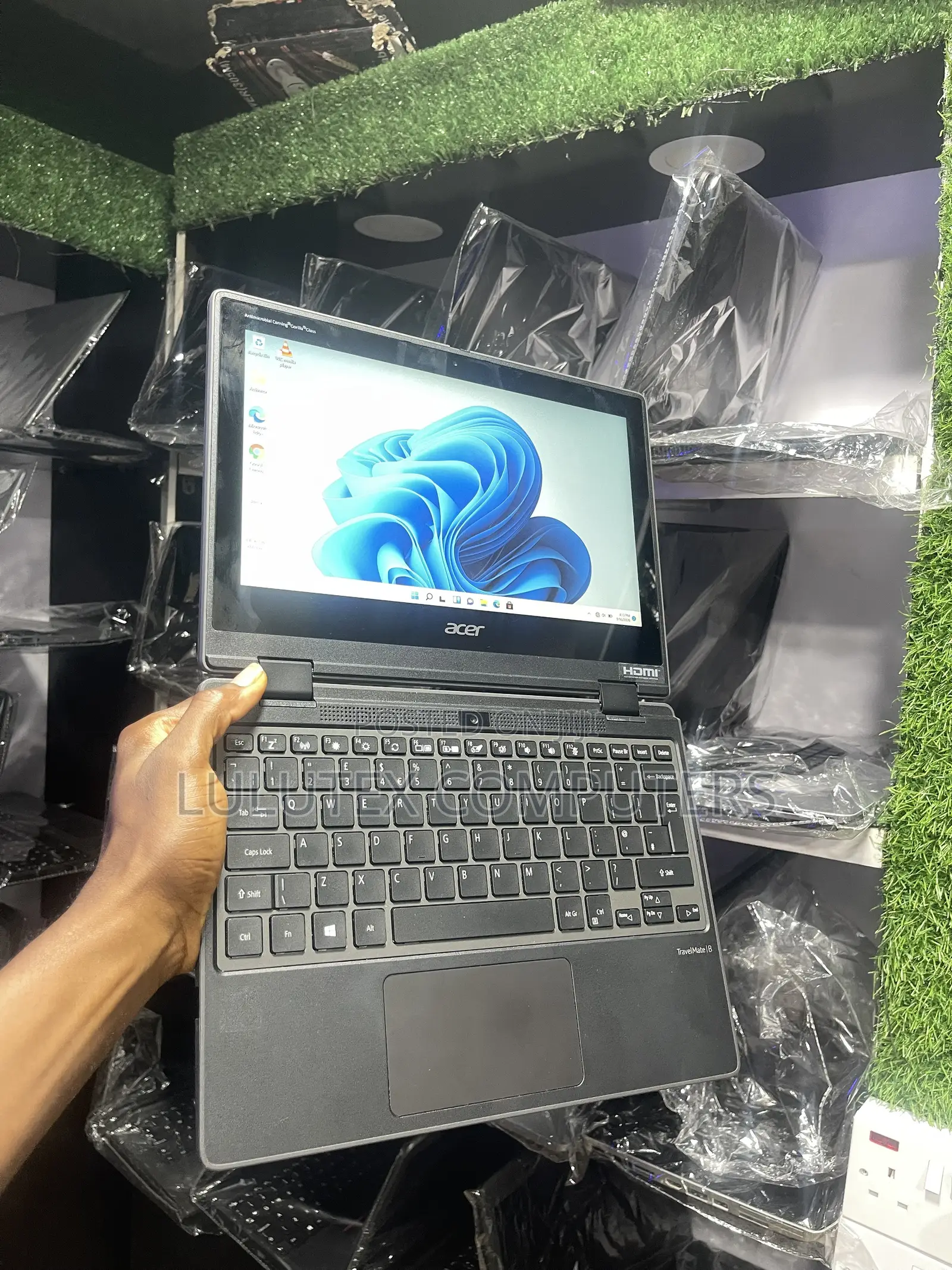 Laptop Acer TravelMate B3 Spin 4GB Intel Pentium SSD 128GB