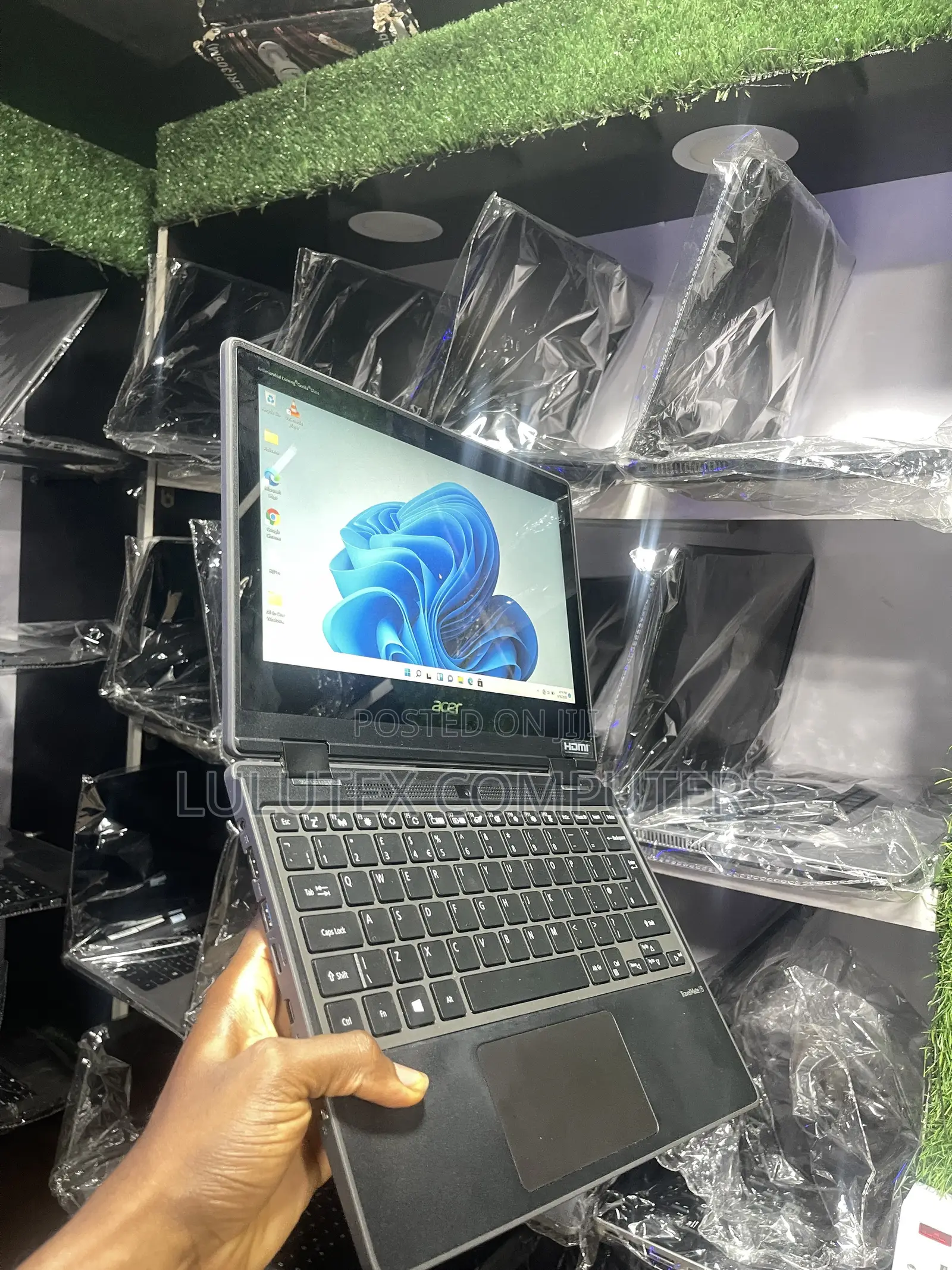 Laptop Acer TravelMate B3 Spin 4GB Intel Pentium SSD 128GB