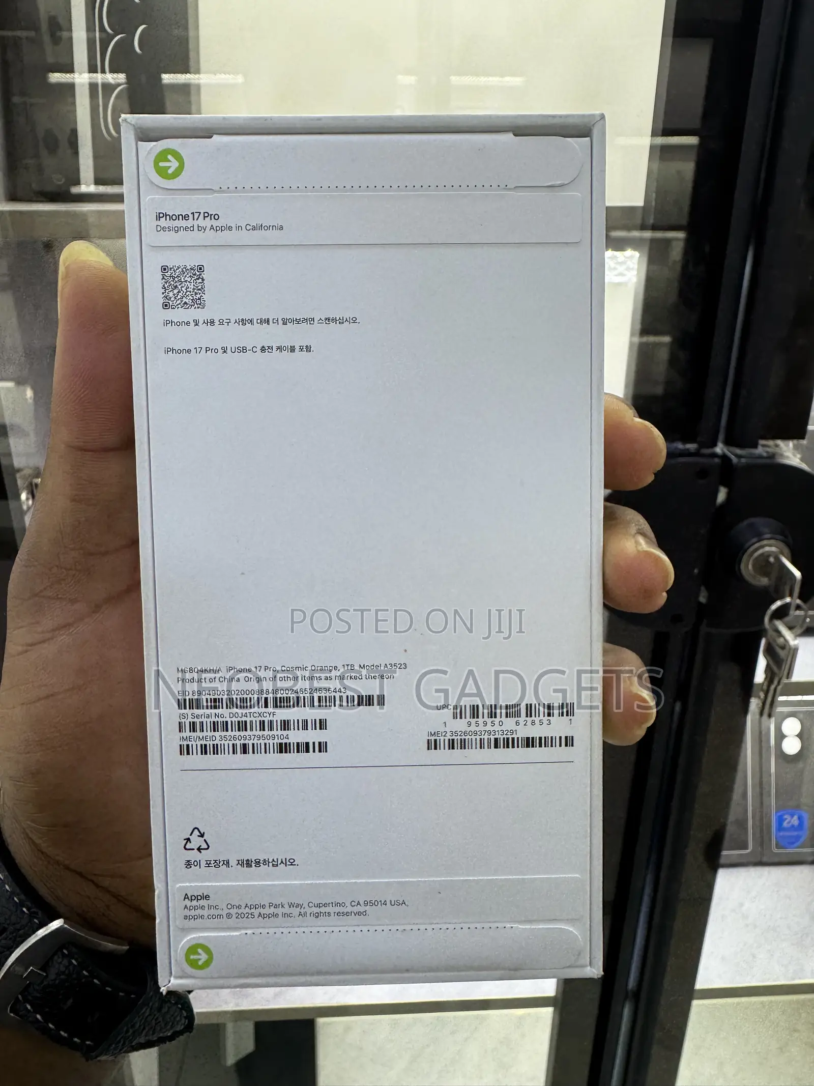 New Apple iPhone 17 Pro 1 TB Orange