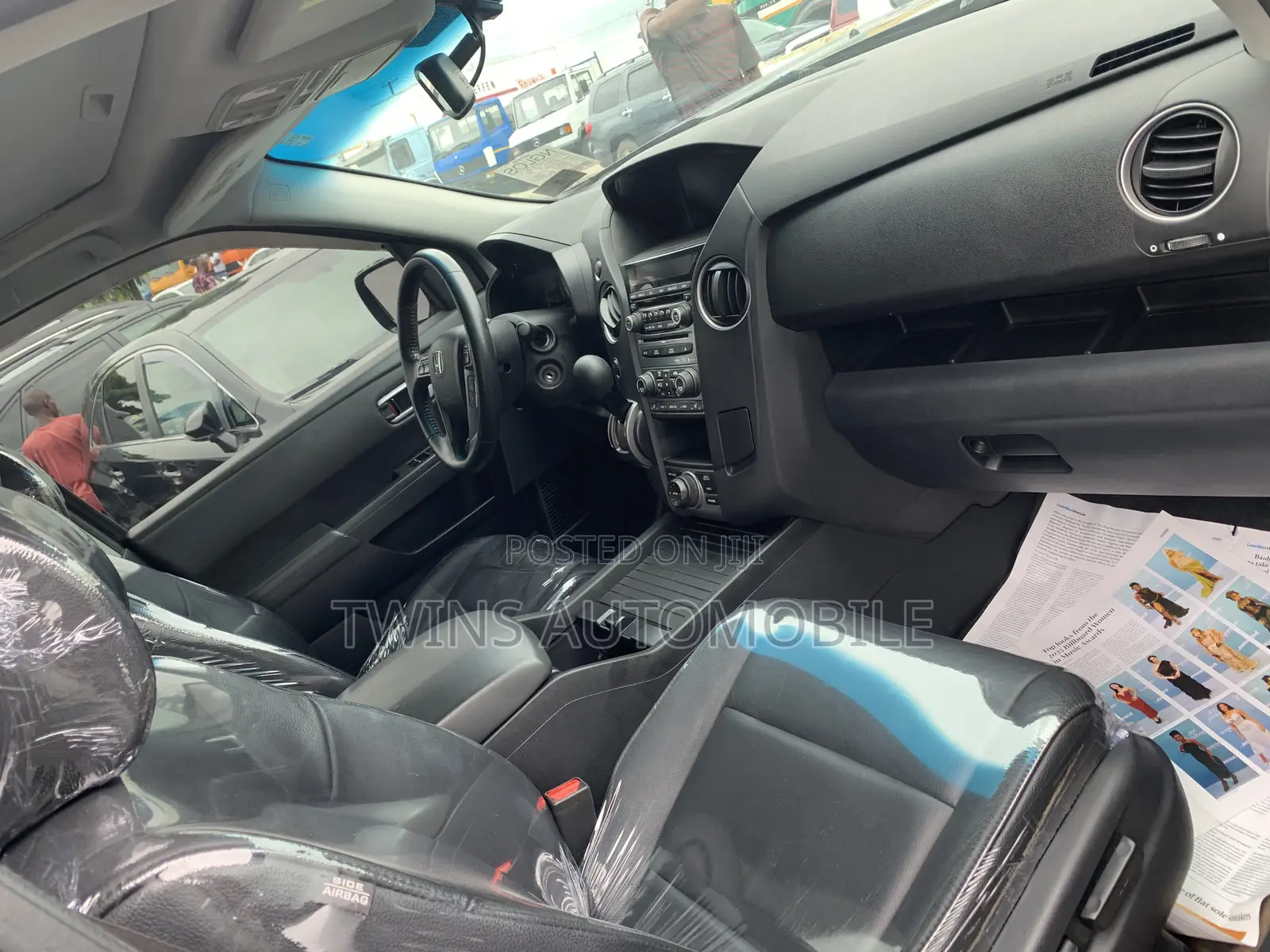 Honda Pilot Touring w/RES/Navi 4WD (3.5L 6cyl 5A) 2013 Black