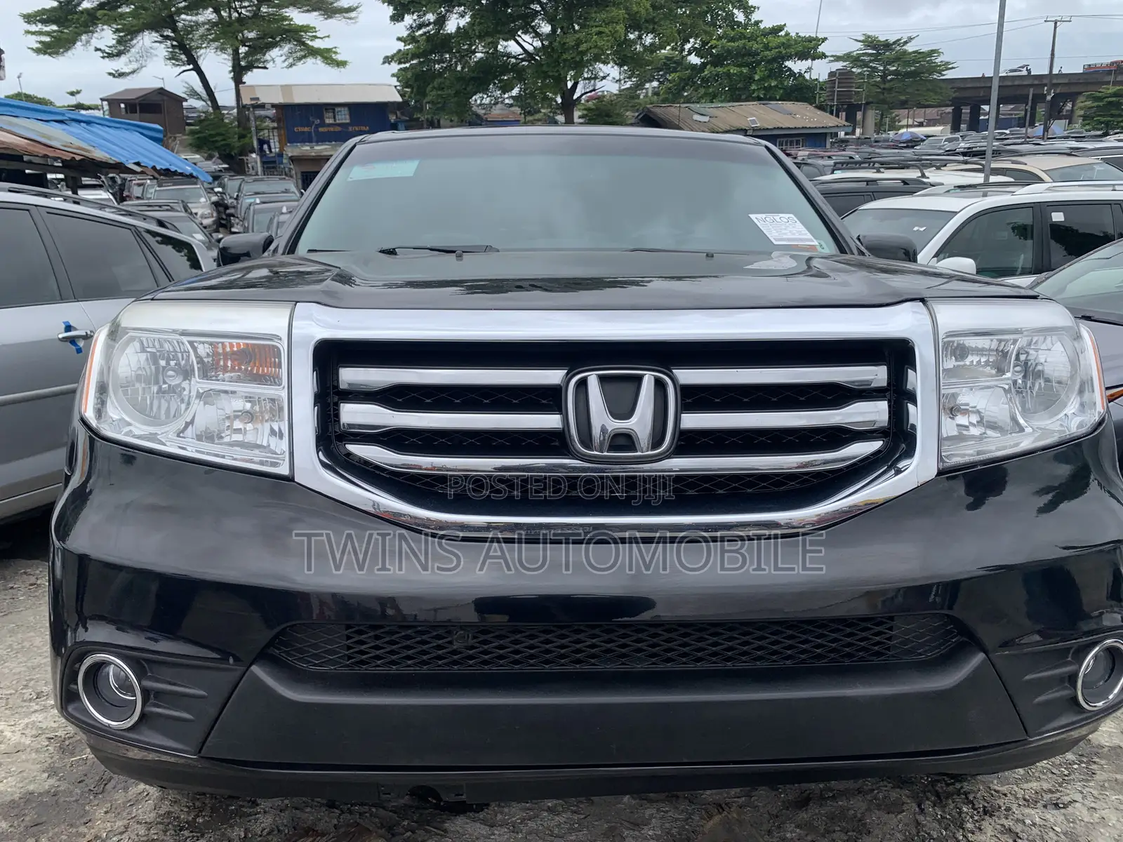 Honda Pilot Touring w/RES/Navi 4WD (3.5L 6cyl 5A) 2013 Black