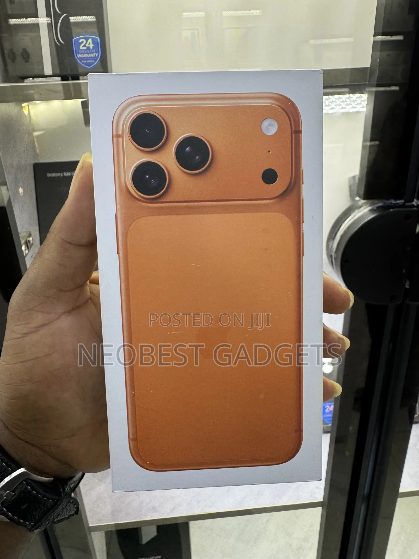 New Apple iPhone 17 Pro Max 256 GB Orange
