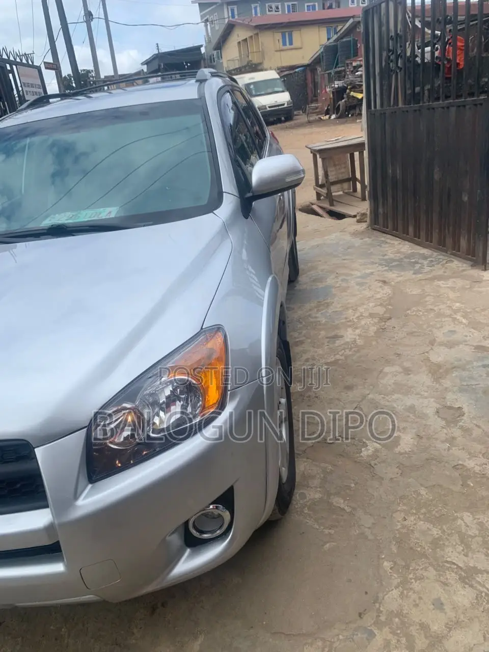 Toyota RAV4 2010 Silver
