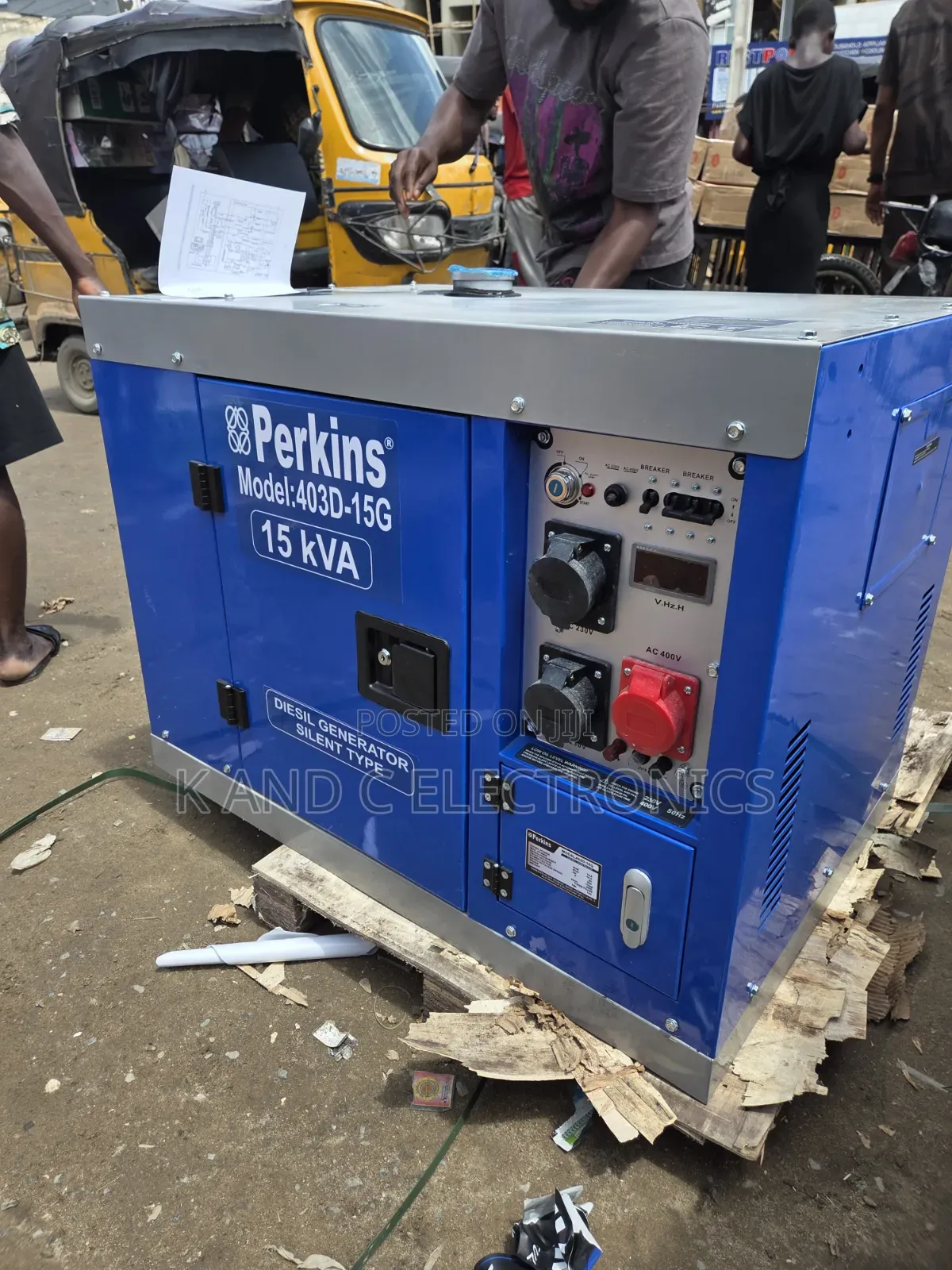 Powerful Perkins 15kVA Diesel Generator – Three Phase Soundproof