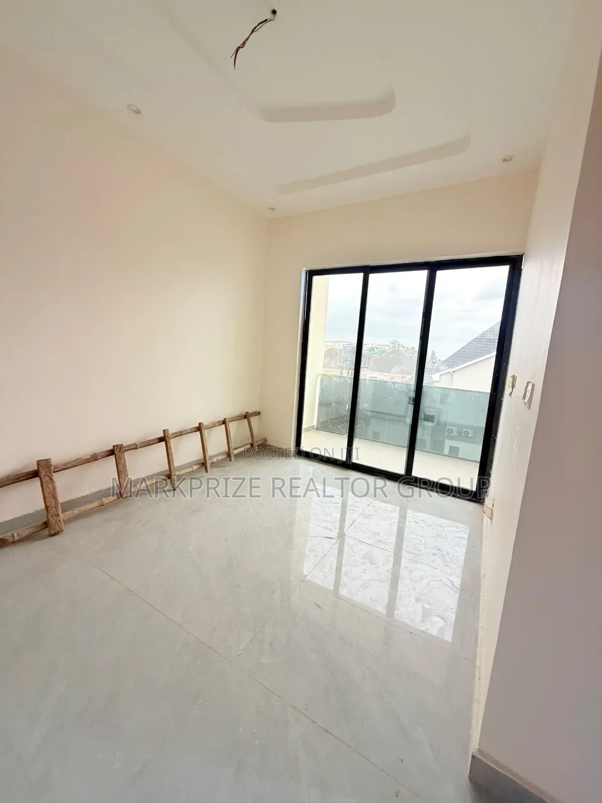 5bdrm Duplex in Ikeja Gra Lagos for rent