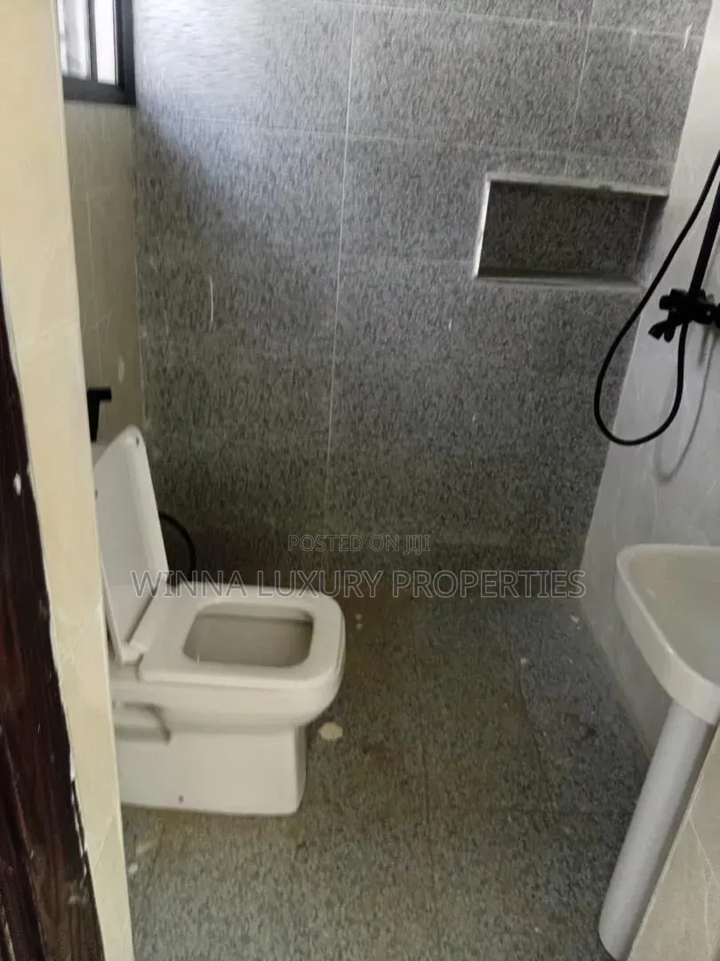 2bdrm Apartment in Valencia Garden, Lokogoma for rent