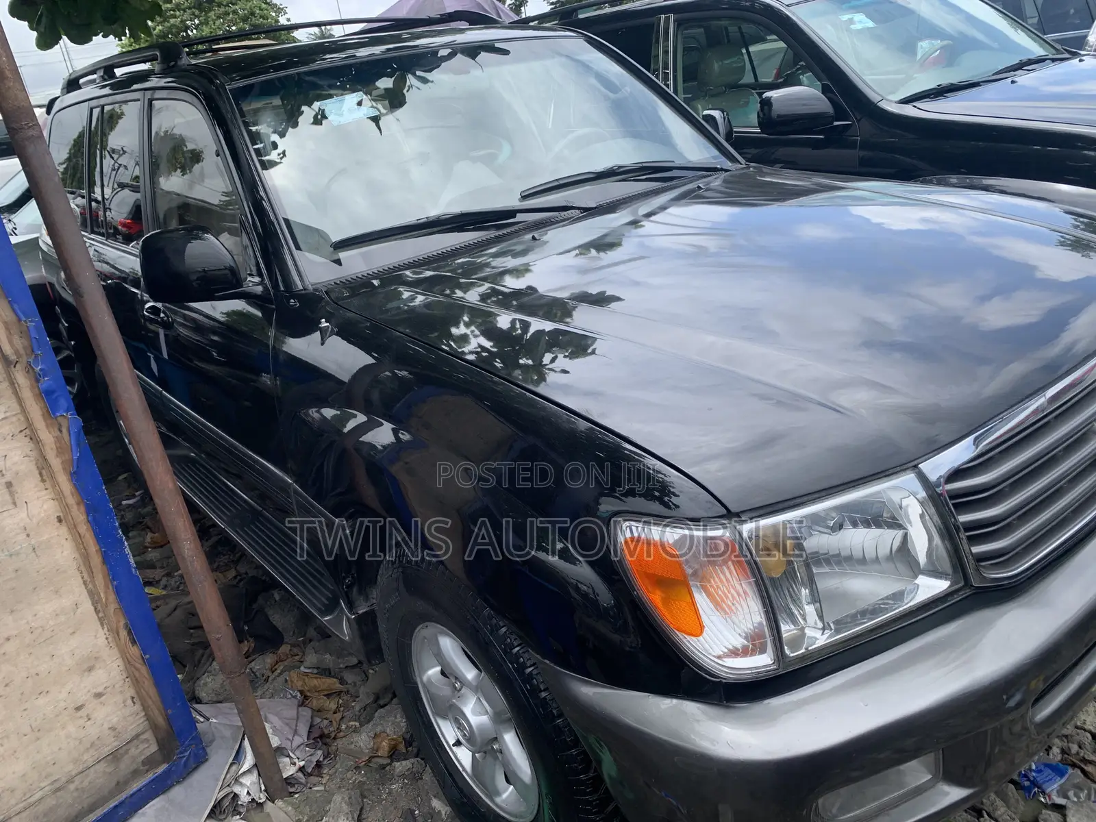 Toyota Land Cruiser 4x4 2004 Black