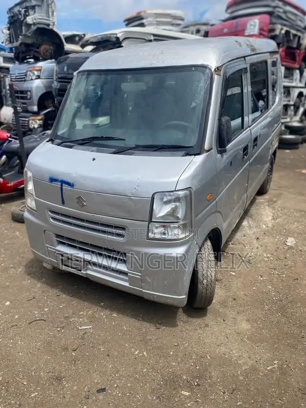 Suzuki Every 2012 Silver