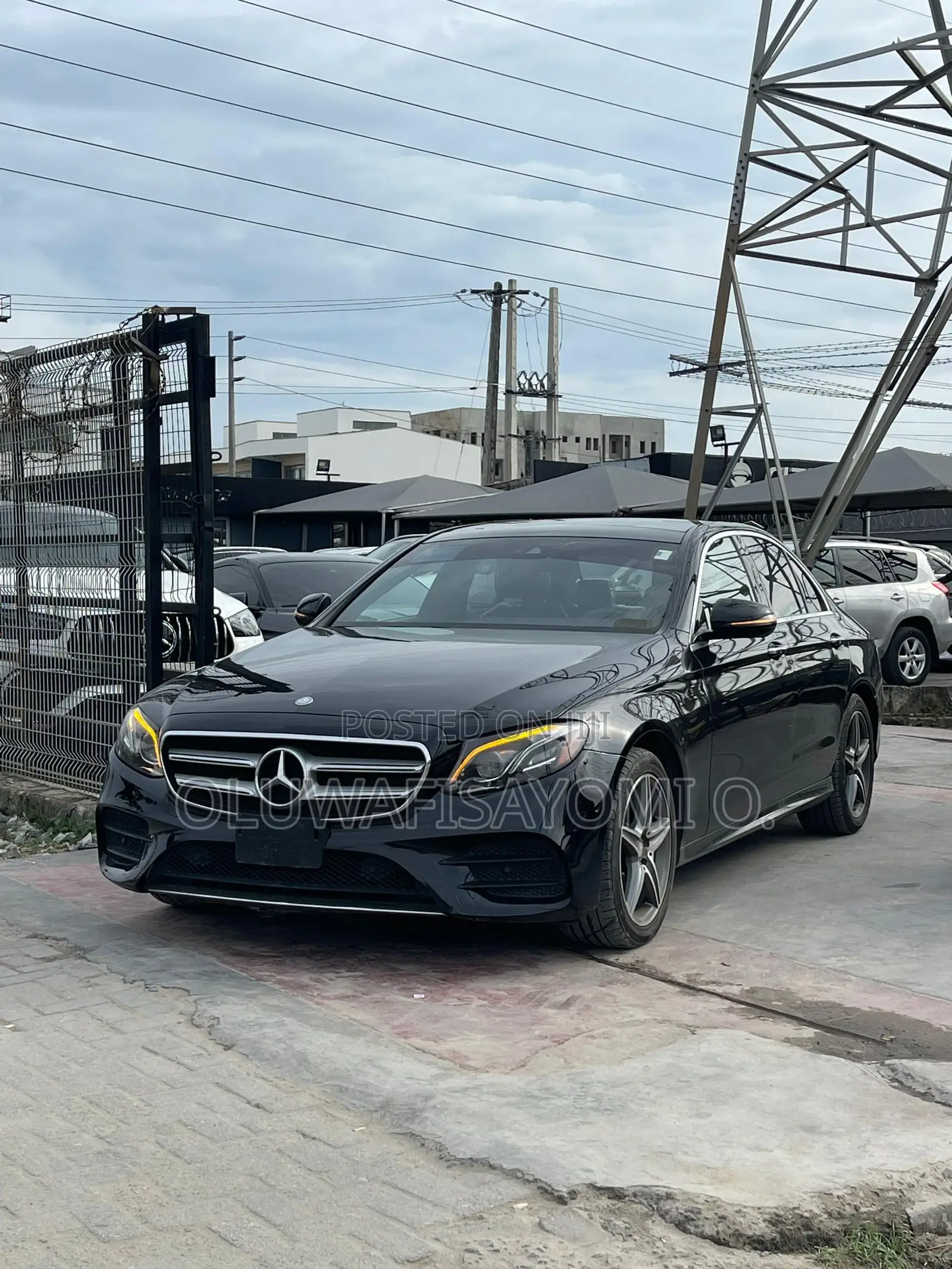 Mercedes-Benz E300 4Matic AWD Sedan (2.0L 4cyl 9A) 2017 Black