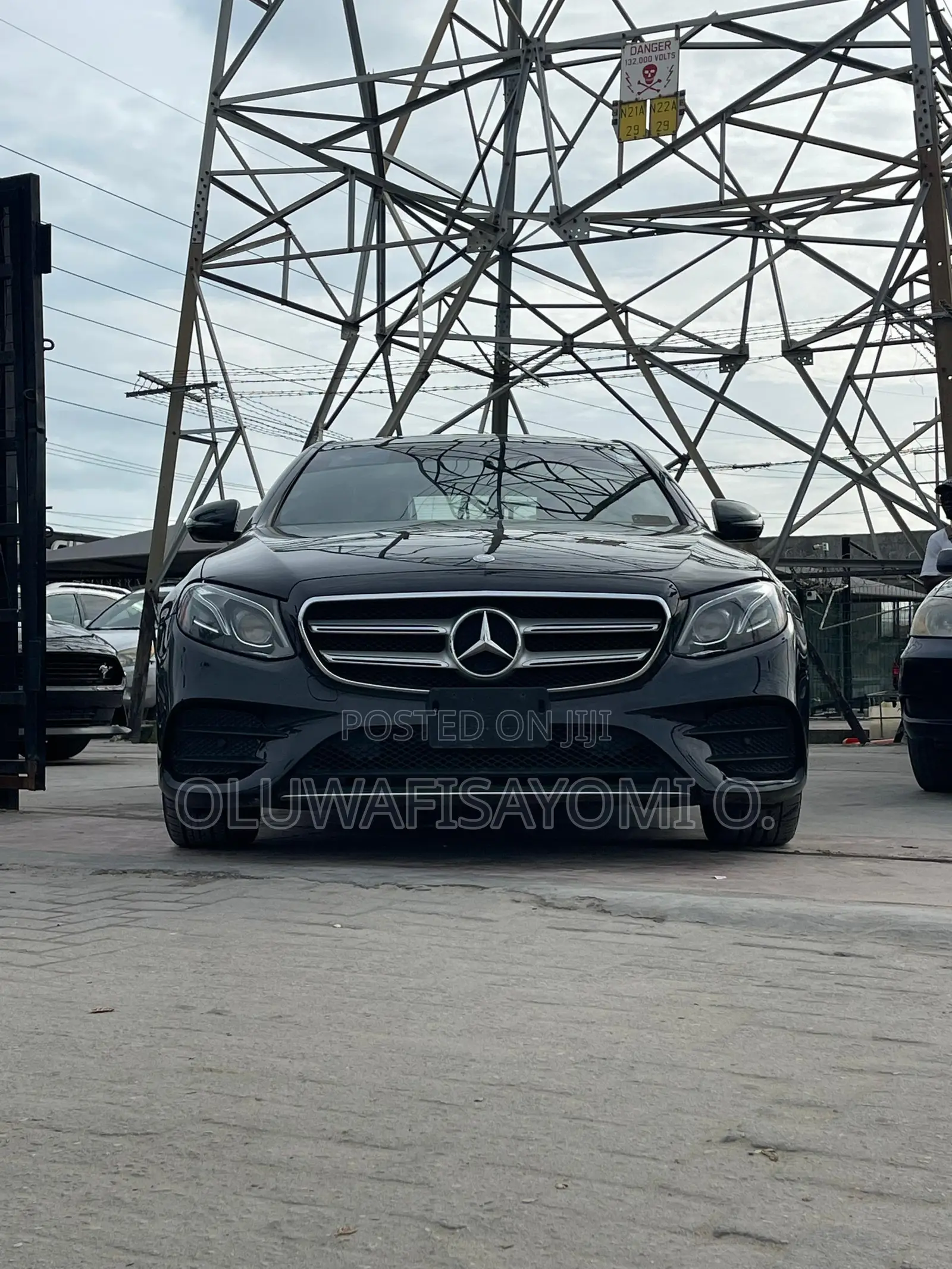 Mercedes-Benz E300 4Matic AWD Sedan (2.0L 4cyl 9A) 2017 Black