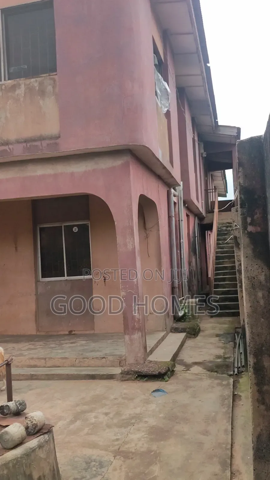 20bdrm Block of Flats in Delamo, Alakuko for sale