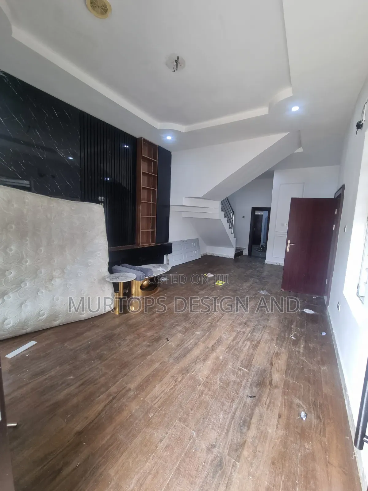 Studio Apartment in Chevron for rent