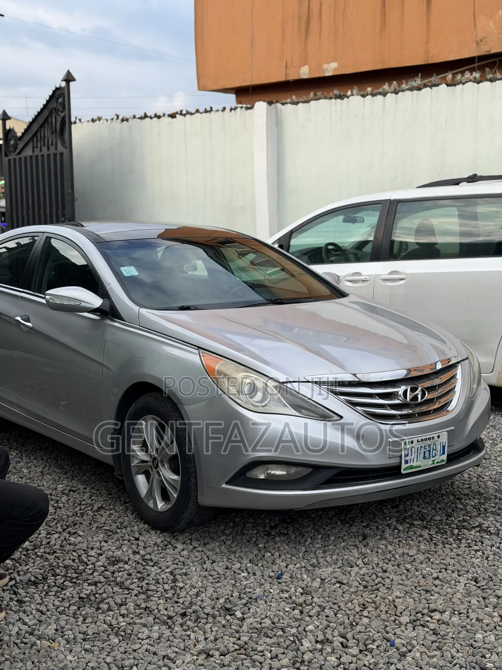 Hyundai Sonata Limited 2.0T Sedan (2.0L 4cyl 6A) 2013 Silver