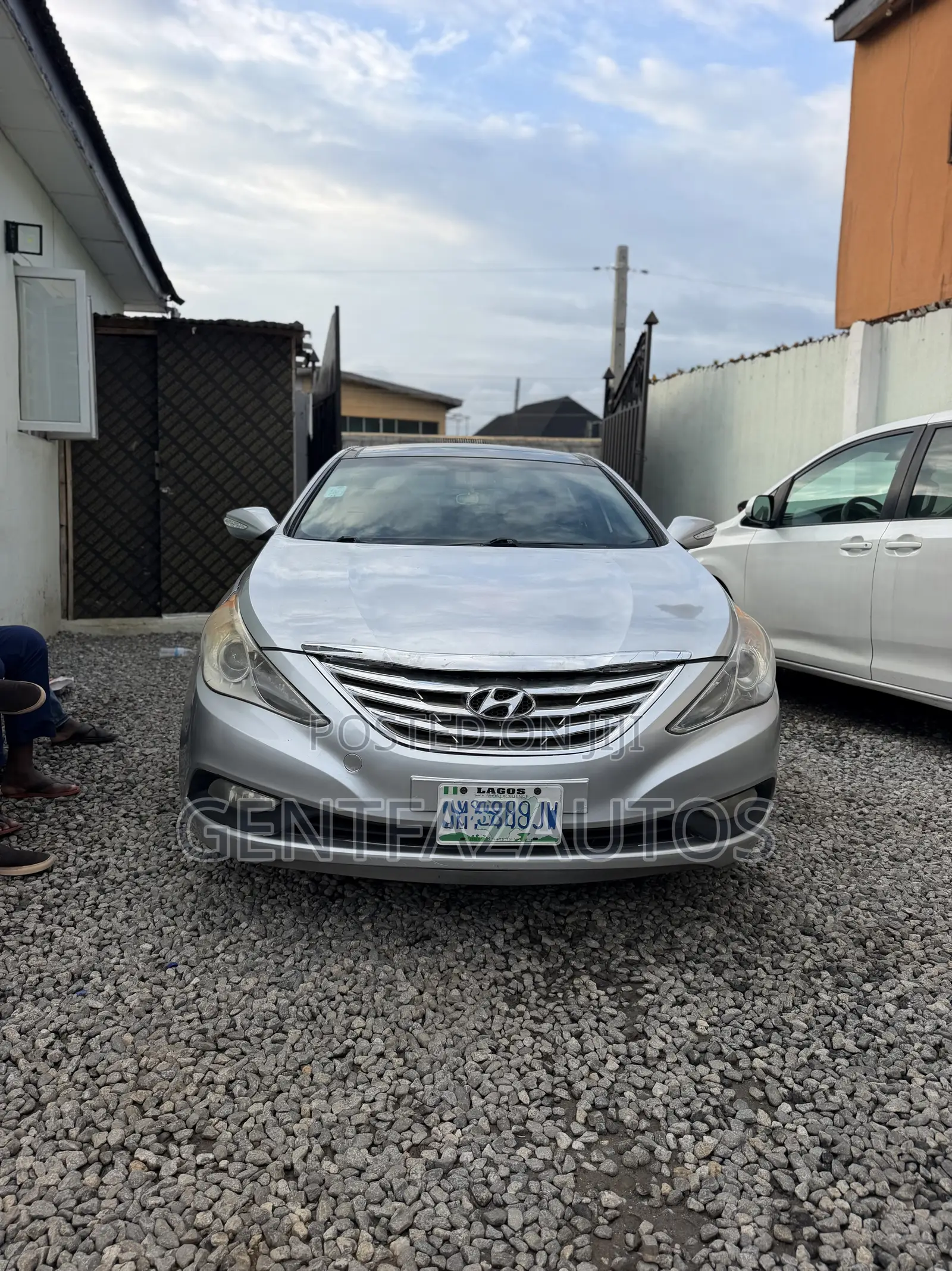 Hyundai Sonata Limited 2.0T Sedan (2.0L 4cyl 6A) 2013 Silver