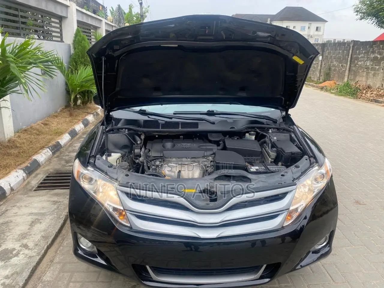 Toyota Venza Limited 2011 Black