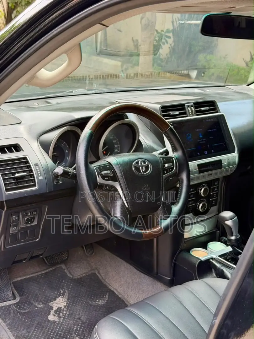 Toyota Land Cruiser Prado 4.0 Petrol TX-L 2012 Black