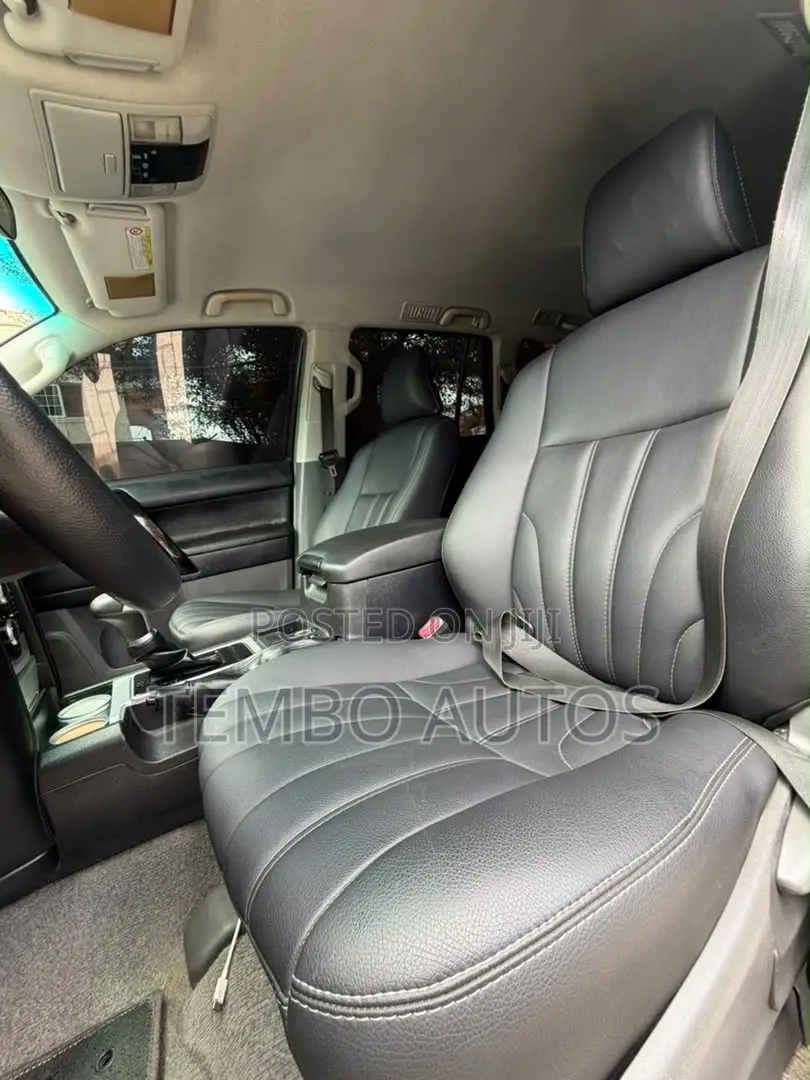 Toyota Land Cruiser Prado 4.0 Petrol TX-L 2012 Black