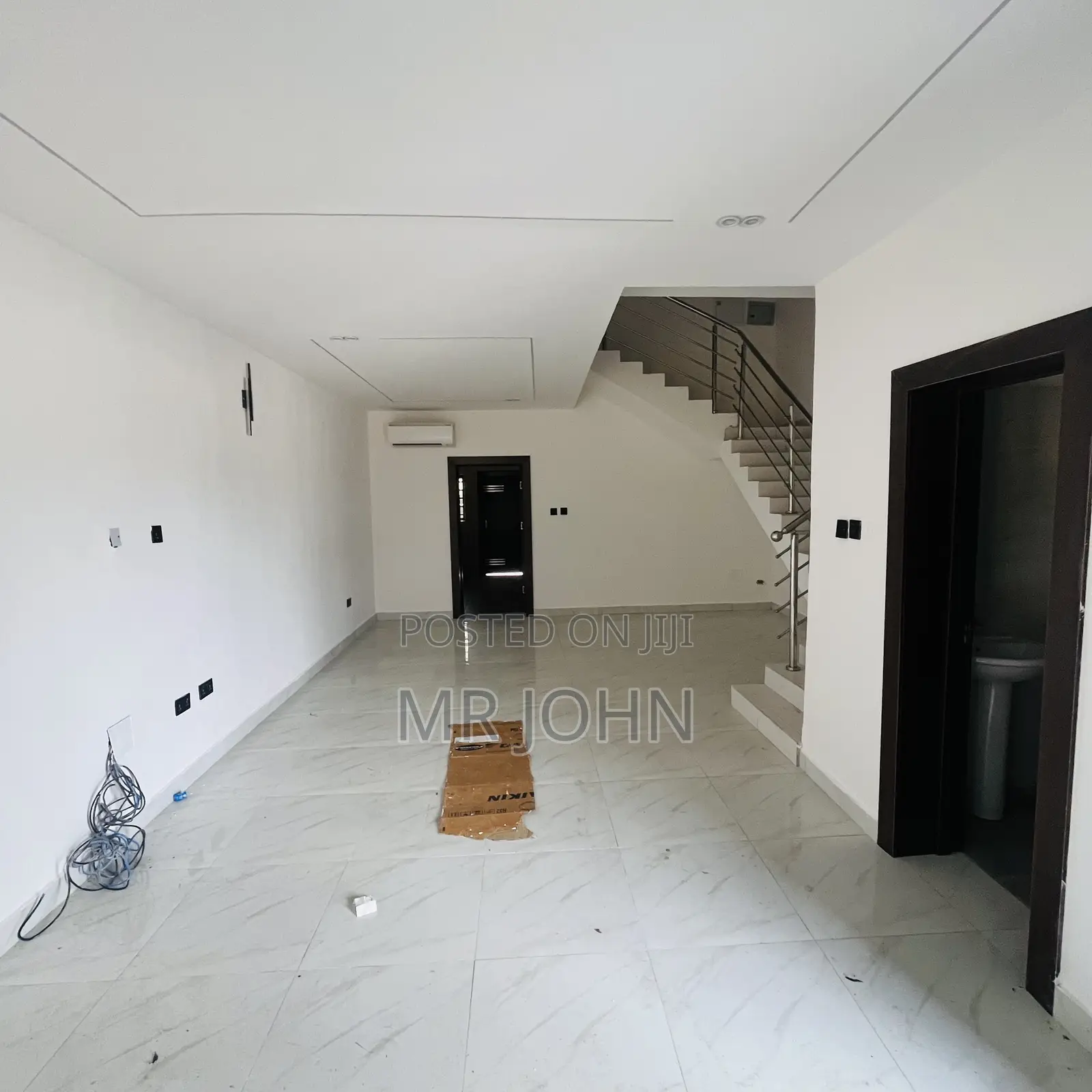 2bdrm Duplex in Ilaje Mobile Road, VGC / Ajah for rent