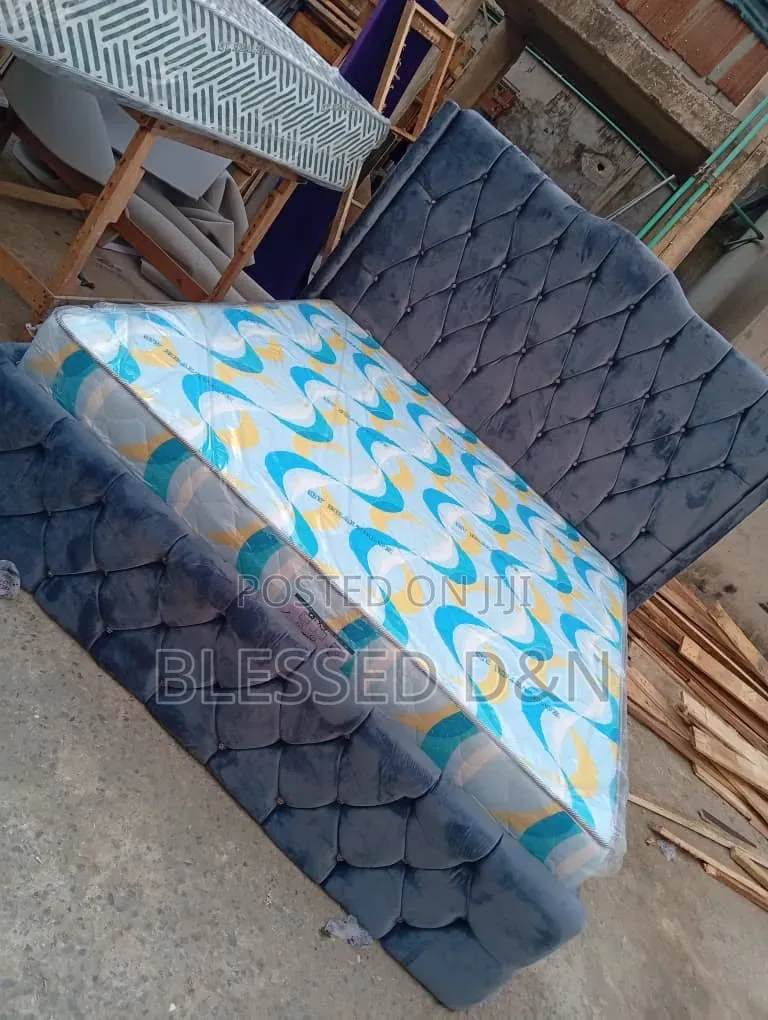 6/6 Grey Colour Bed Frame