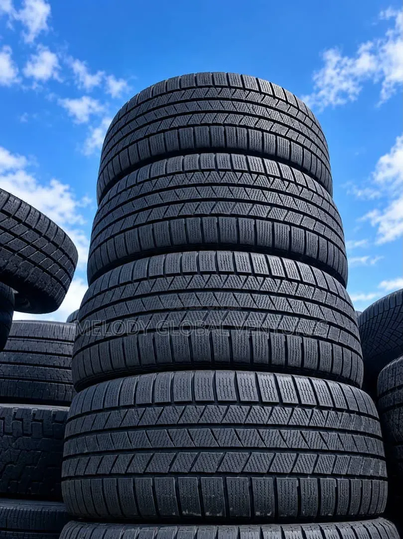 285/50r20/285/45r20//275/50r20/275/45r20 Grade One a/ Tokunbo Tires 