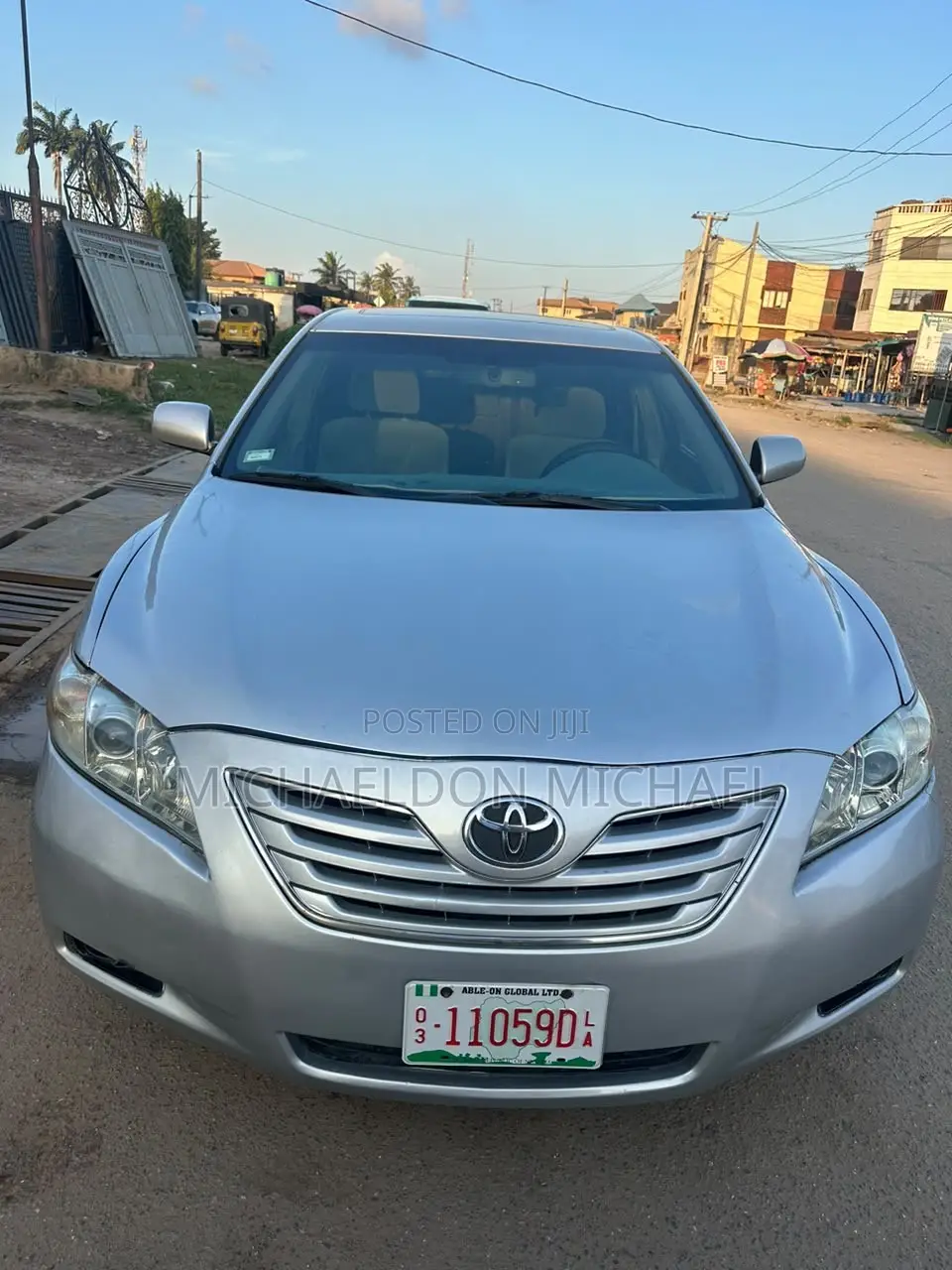 Toyota Camry XLE 4dr Sedan (2.4L 4cyl 5A) 2009 Silver