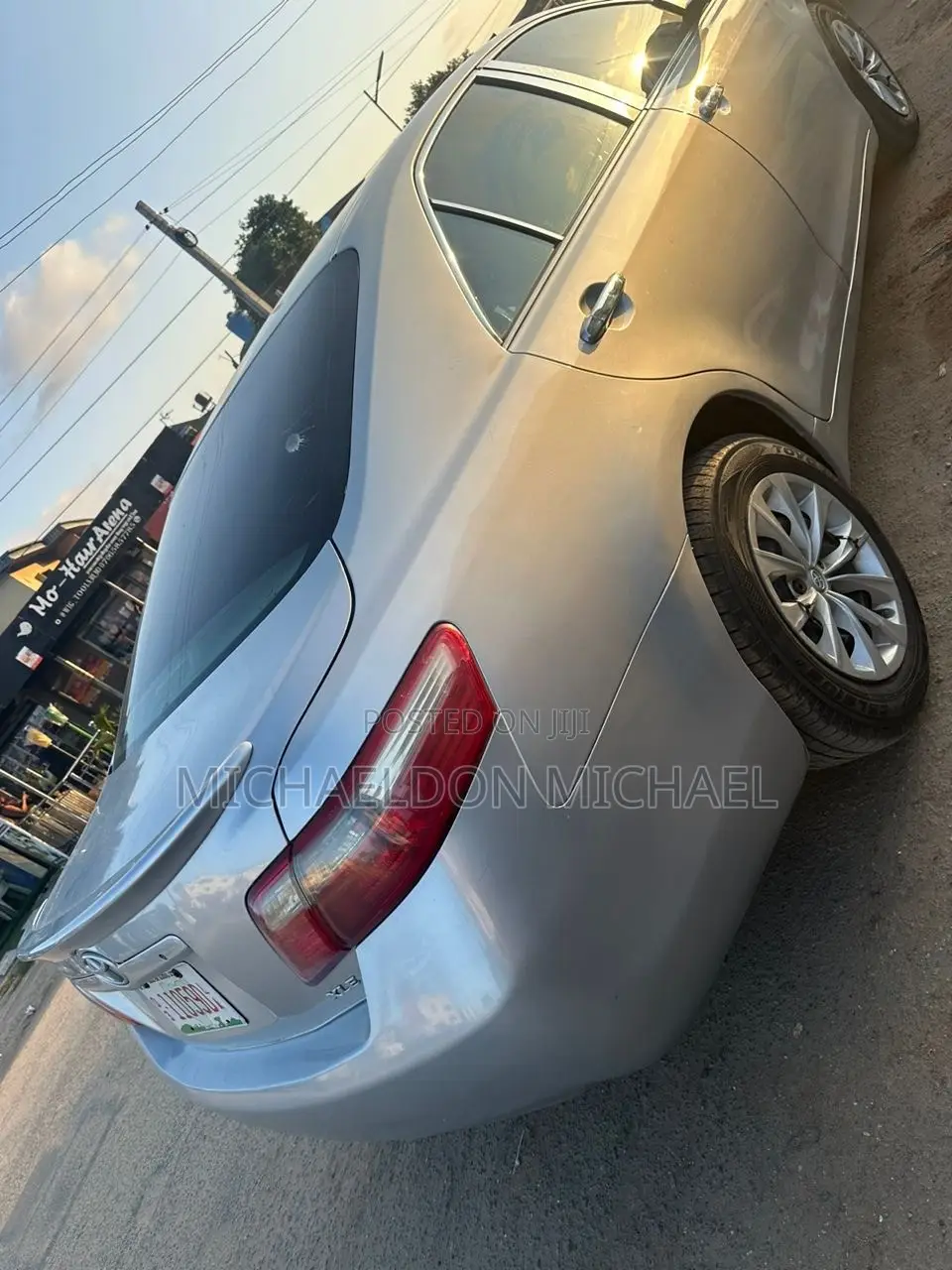 Toyota Camry XLE 4dr Sedan (2.4L 4cyl 5A) 2009 Silver