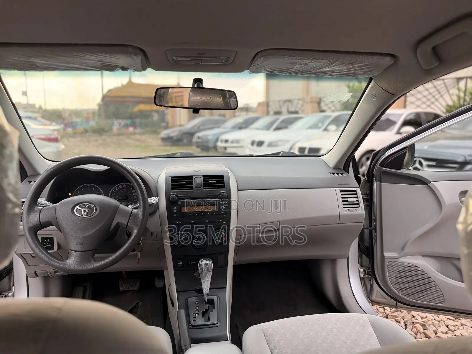Toyota Corolla 2010 Silver