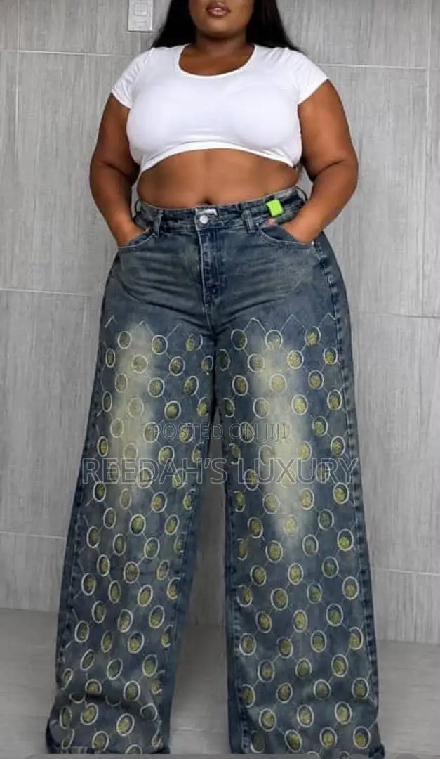 Women’s Classic Wide-Leg Jean