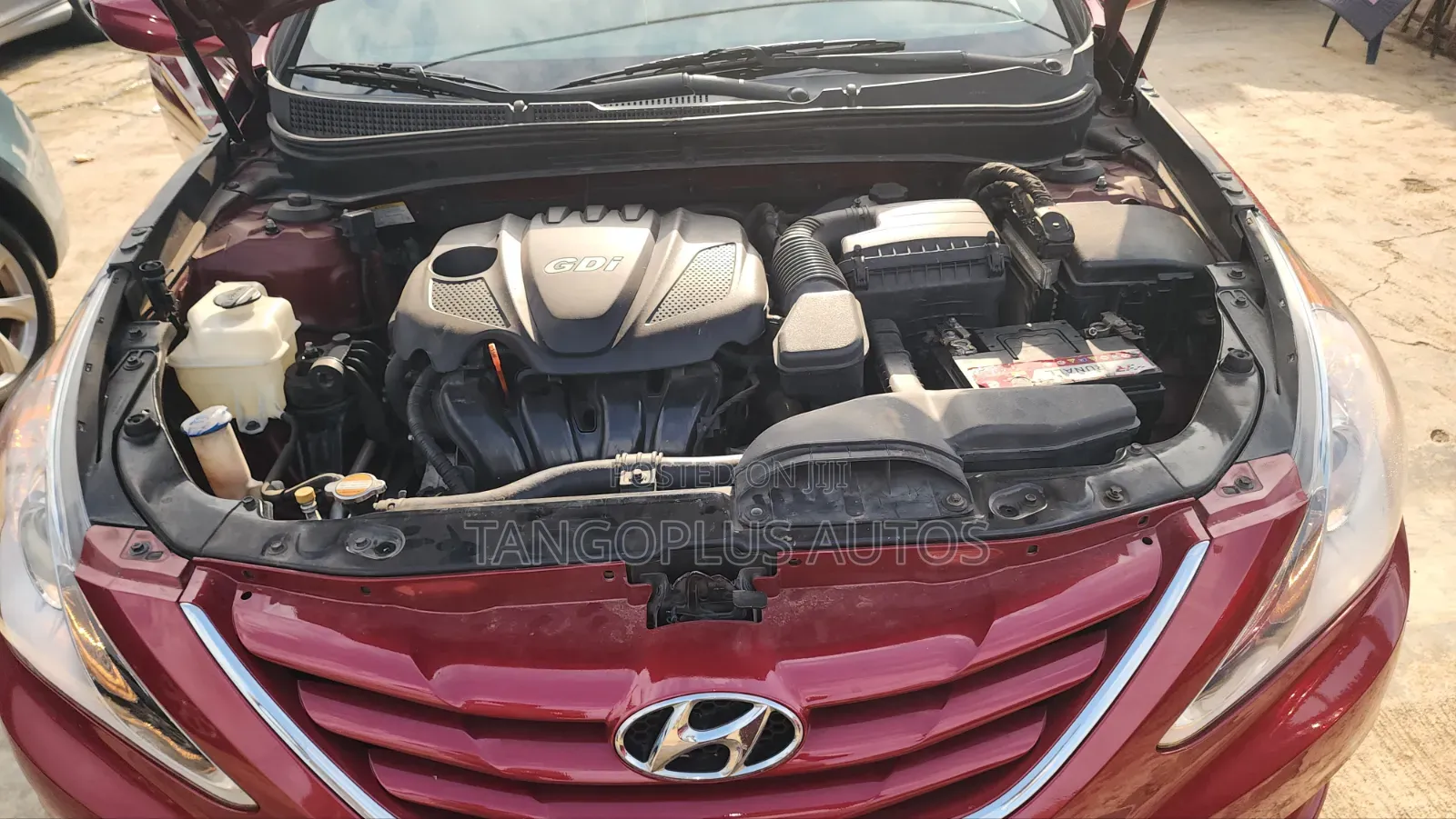 Hyundai Sonata 2011 Burgundy
