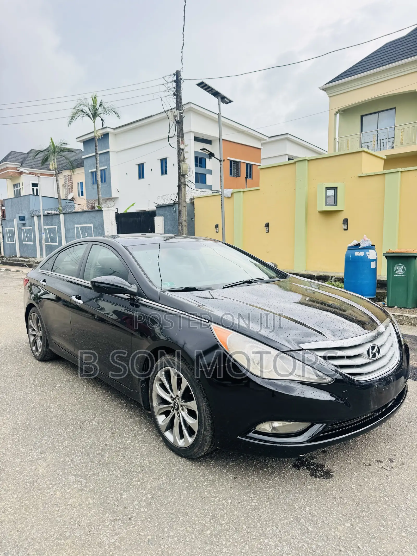 Hyundai Sonata Limited Sedan FWD (2.4L 4cyl 6A) 2011 Black