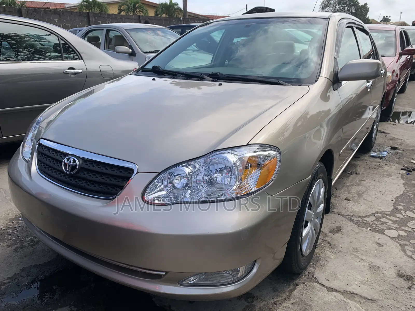 Toyota Corolla 2006 Gold
