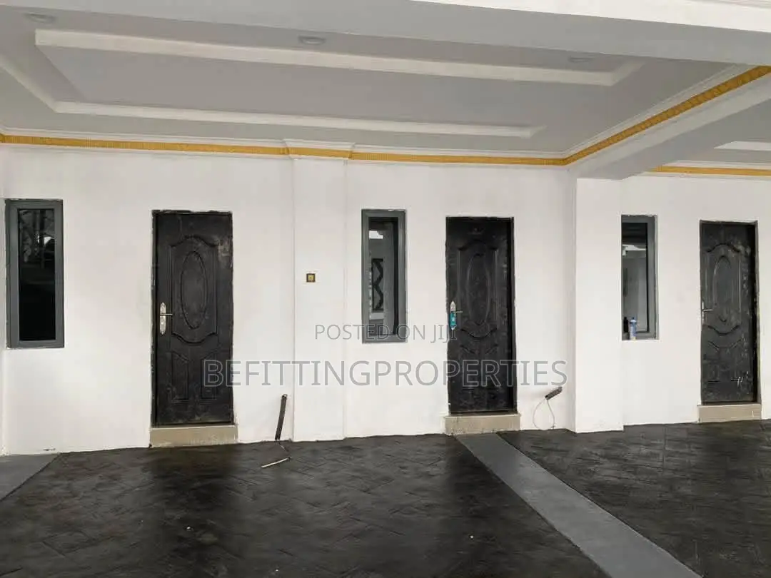 4bdrm Duplex in Lekki Phase 1 for sale